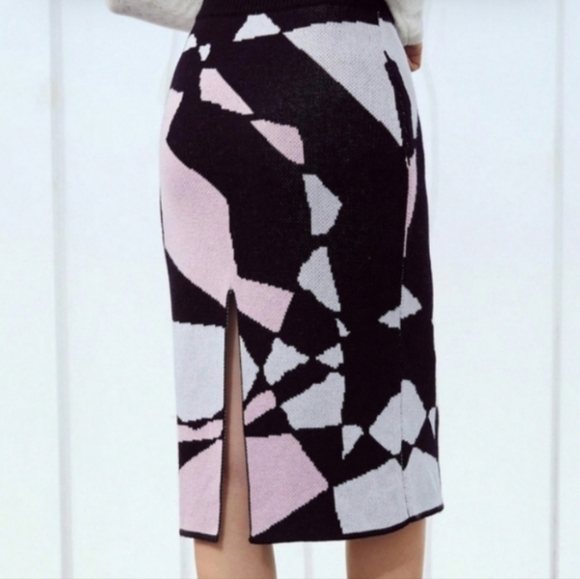 WOOL-BLEND ABSTRACT KNIT SKIRT - Picture 3 of 5